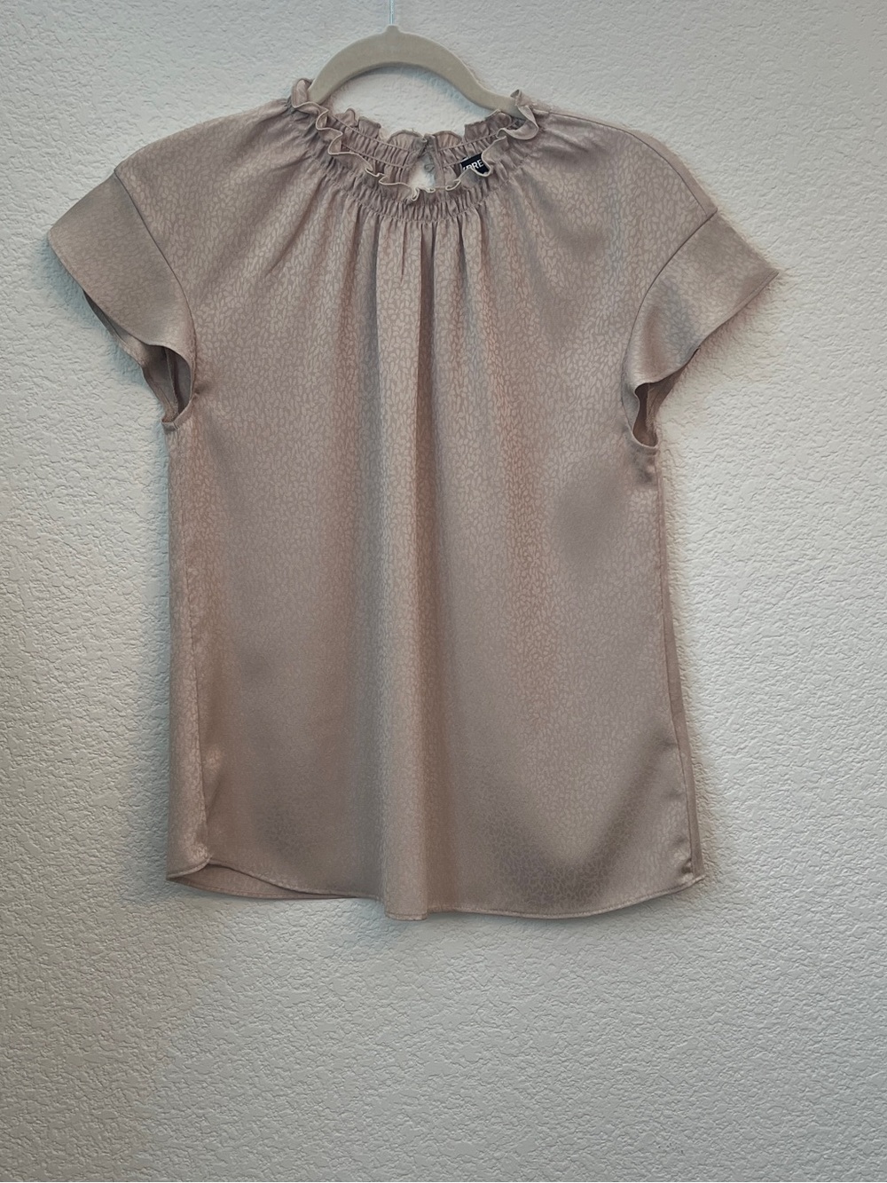 Express Satin Ruffle-Neck Blouse - Champagne XS